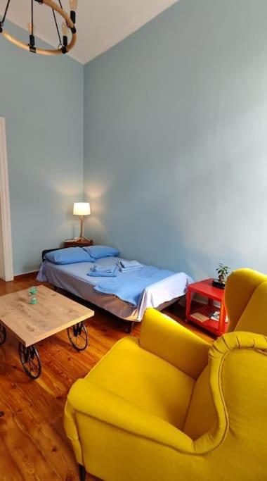 Yellow And Blue Relax House Holiday home *