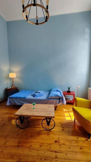 Yellow And Blue Relax House Holiday home *